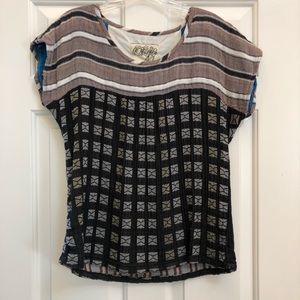 ace and jig studio top in maple and balken